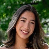 Sarah Yon's Instagram, Twitter & Facebook