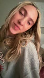 avery (@avery.rhodes)