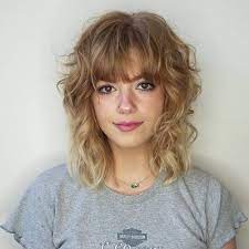 51 Trendiest Medium Shag Haircuts For A Modern Style In 2021 Thin Hair Haircuts Medium Shag Haircuts Modern Shag Haircut