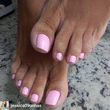 The salon offers a wide variety of beautifying services, including classic and gel manicures and pedicures, as well as nail extensions and eyelash extensions. Pin On Feet Nails