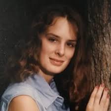 Stephanie Bohler's Instagram, Twitter & Facebook