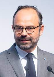 Une ministre belge se fait voler son téléphone portable en plein reportage. Edouard Philippe Wikipedia