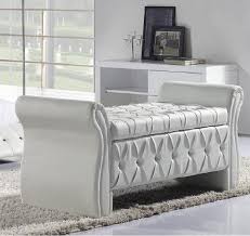 È possibile acquistare o ordinare una panca che si trasforma in un enorme letto matrimoniale. Http Www Star Interior Design Com Camera Da Letto Cassapanche Baule 790 Panca Contenitore Divanetto X Letto Pelle Bi Panca Contenitore Camera Da Letto Camera