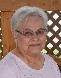 Melinda Hyatt's Instagram, Twitter & Facebook