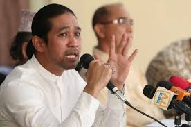 Namun langkah yusuf azmi tidak terhenti di situ apabila beliau menubuhkan sebuah persatuan baru diberi nama persatuan pengguna semboyan malaysia (semboyan malaysia). Yusuf Azmi