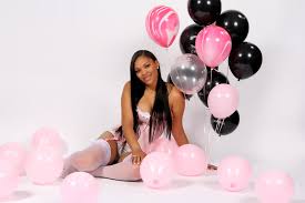 50+ trendy birthday photoshoot ideas for women 21st. 30th Birthday Photoshoot Ideas With Friends Is Your Friend Or Family Member One Of Them Iurd Gifs