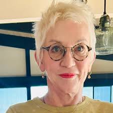 Vanessa Redgrave is 85 years of age and still going strong. Beautiful lady  and a wonderful actress ♥️♥️😍😍