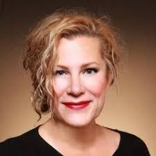 Jennifer Kocsis's Instagram, Twitter & Facebook