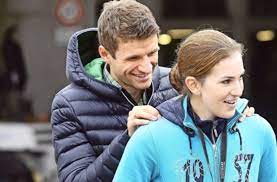 Thomas und lisa müller besitzen in otterfing in der nähe von münchen einen eigenen reiterhof. German Masters Thomas Muller Stiehlt Reitern Die Show Sport Stuttgarter Nachrichten