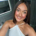 Loraine Nolan's Instagram, Twitter & Facebook