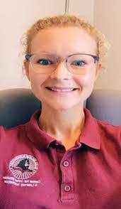 Elisa Nelson's Instagram, Twitter & Facebook