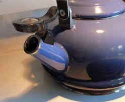 Heating water face it, if you can't heat up water to a sufficient temperature, you will not achieve a proper cup of coffee. What Is The Correct Water Temperature For Brewing Coffee