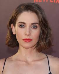 Medium bob hairstyle may be accented by adding several colorful locks to brighten the face. 42 Bob Hairstyles For 2021 Bob Haircuts To Copy This Year