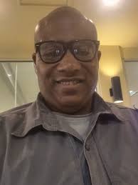 Today's birthday celebration 🌺🌟🎁 Seated -Reginald Rupert Hall  (1887-1913)