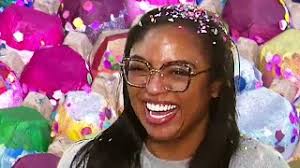 San Antonio's cascarones tradition thrives despite high egg prices, vendors  keep costs low