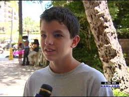 Hawaii hotels offer incentives to vacation at home