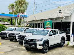 The iconic pickup truck will finally get an electrified version. 2021 2022 Toyota Hilux Revo Thailand Hilux Vigo Dealer