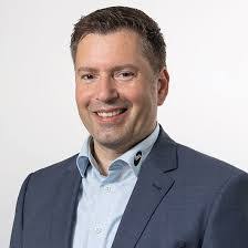 Dirk Menzel's Instagram, Twitter & Facebook