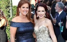 ¿cuál es el verdadero traje y la verdadera cara de pennywise tal como lo describió stephen king en su libro?. Cual Es El Serecto De Selina Segun El Libro Las 7 Cosas Que Debes Saber Antes De Leer El Secreto De Selena People En Espanol Maltratoypersonalidad