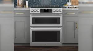 What sets one gas range apart from the rest are features. The Best Double Oven Ranges Of 2021 Reviewed