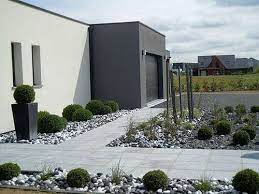 couleur facade de maison 6 tendances deco a adopter amenagement paysager devant maison amenagement jardin devant maison entree de maison exterieur