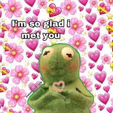 This collection of wholesome relationship and dating memes is the perfect list to send your significant other to let them know just how great you think they are; Andrea Townsend Latte Wholesomememes Wholesome Memes Hearts Cute Andrea Townsend Latte Wholesomememes Wholeso Liebe Memes Susse Memes Memes Humor
