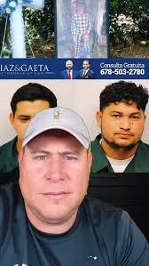 Recién a la 1 de la madrugada su nombre reapareció en el ICE Locator,  indicando que fue trasladado a un centro de detención en El Paso, Texas.  @yosoydouglas