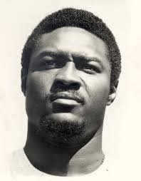 Former Patriots lineman Sam Adams dies in Texas