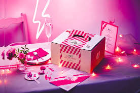 Check spelling or type a new query. Saint Valentin 2021 Nos Idees Cadeaux De Couple A Partager A Deux Femme Actuelle