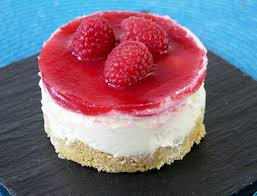 Stir together cracker crumbs, melted butter, and 2 tablespoons sugar in a medium bowl. No Bake Raspberry Cheesecake Recipe