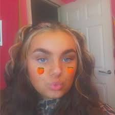 Kati-leigh Guthrie (@leigh_kati)