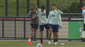 Feyenoord should surely finish this match in their favor. A C9nuouvisbdm