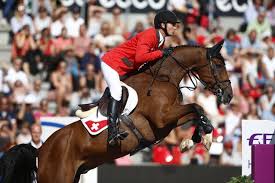 Ainsi aux jeux olympiques de 2012 à londres, la cavalier suisse steve guerdat décroche la médaille d'or individuelle en saut d'obstacles en montant le selle français nino des buissonnets 42. Nino Des Buissonnets Makes Comeback In The Show Ring Equestrian Worldwide Pferdesport Weltweit Eqwo Net
