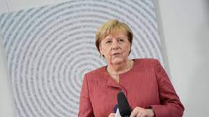 Trained as a physicist, merkel entered politics after the 1989 fall of the berlin wall. Cgxxz0gbfynpqm