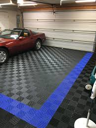 Custom Garage Ideas Garage Living Room Ideas Men S Garage Accessories 20190215 Garage Floor Tiles Garage Tile Garage Interior