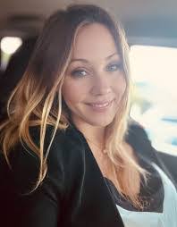 Summer Applegate's Instagram, Twitter & Facebook