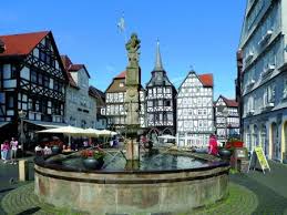 Fritzlar Mit Bildern Schone Deutsche Stadte Deutsche Landschaft Ausflug
