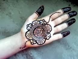 If you are eager to stand out on any occasion like eid or wedding functions revamp your hands using easy tikki henna in this article, you took a closer. 9 Latest And Popular Gol Tikka Mehndi Designs Styles At Life