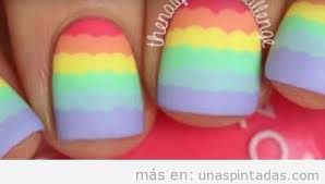 Decoración de uñas para pies fácil a dos tonos | francés con corazón. Unas Pintadas De Arcoiris A Las Que No Podras Resistirte Unas Pintadas