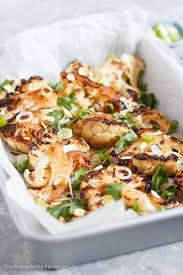 Blumenkohl in röschen zerlegen, waschen und mit relativ wenig salzwasser im geschlossenen topf garen. Veganes Blumenkohl Adobo Feed Me Up Before You Go Go Rezepte Mit Blumenkohl Philippinische Kuche Adobo