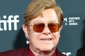 Elton John: Zurück auf der Bühne mit Joni Mitchell