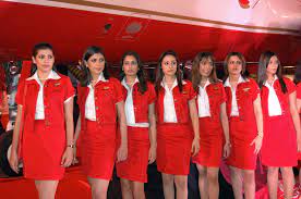 What are the items that comprise the uniform of the qatari flag carrier? The Best Cabin Crew Uniform In Indian Skies Arun Rajagopal