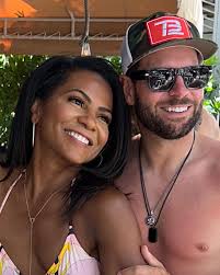 Labor Day weekend holds a special place in our hearts as it's the weekend I  married my best friend💕 It's been 4 amazing years and I'm so thankful God  thought I deserved