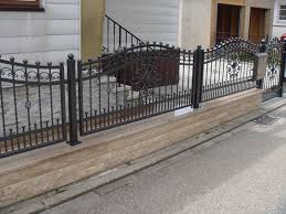Schmiedezaune Aus Polen Bilder Von Stahlman Zaun Tor Design Metalltore