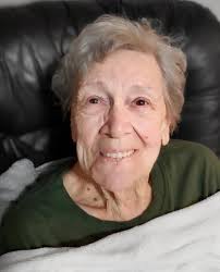 Gloria Kelly Obituary