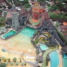 .alaska waterboom polokarto, petilasan kraton kartasura, petilasan kraton pajang, watu giring, industri pembuatan gamelan wirun, jembatan gantung nguter, desa wisata rotan, trangsan dan tempat wisata area sukoharjo lainnya. Kota Solo Wisata Sukoharjo The Heritage Palace Facebook