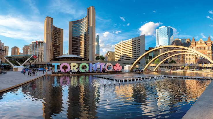 Đến Canada đừng bỏ qua những thành phố xinh đẹp này