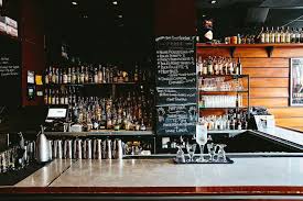 Again, i'm not a huge fan of cocktails, personally, but i've had a few here and there in charleston. Charleston Bars Pubs 10best Bar Pub Reviews