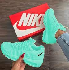Pin Ot Polzovatelya Navaughn Donaldson Na Doske Sneakers Obuv Balensiaga Obuv Nike Belye Krossovki Nike
