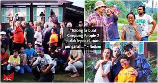 Ketika perjalanan, mak jah 'buat hal' apabila menggesa mereka sekeluarga untuk singgah ke setiap rumah sepanjang menuju ke pontian. Tamat Sudah Kampung People Peminat Minta Pengarah Buat Season 2